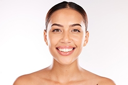 Dark Spots Treatment in Newport Beach and Beverly Hills: What Dermatologists Recommend?